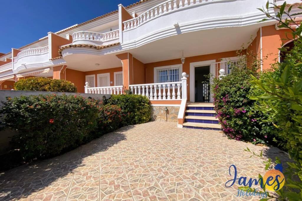 Laguna Townhouse Overlooking Communal Pool Lom01 Сиудад Кесада Екстериор снимка