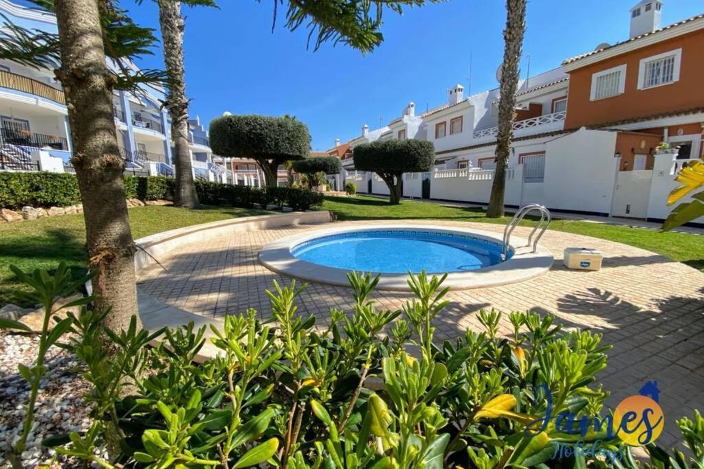 Laguna Townhouse Overlooking Communal Pool Lom01 Сиудад Кесада Екстериор снимка